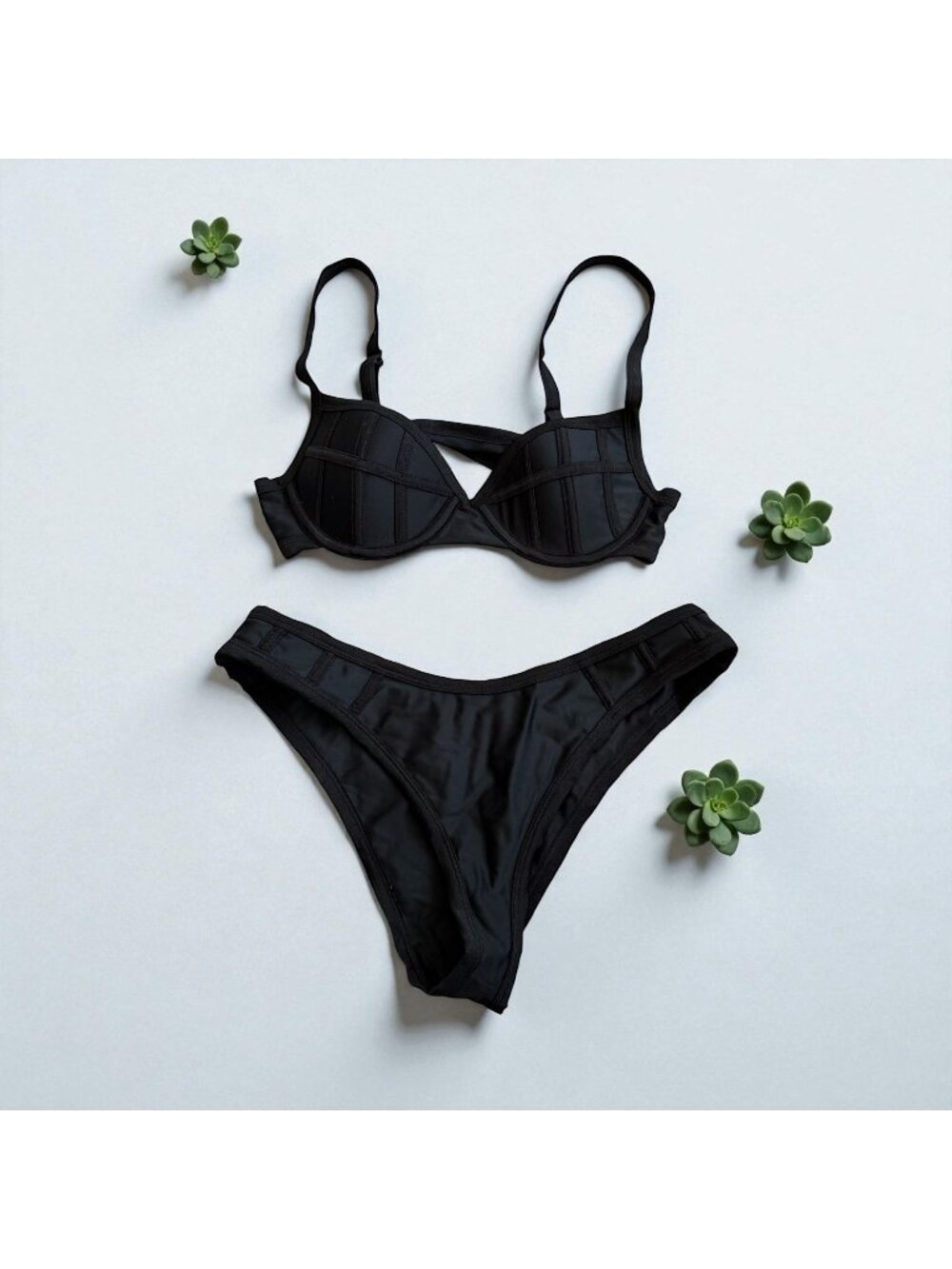 REFORM Swim Black Bikini Swimsuit Set Sz XS Top Sz M Bottoms